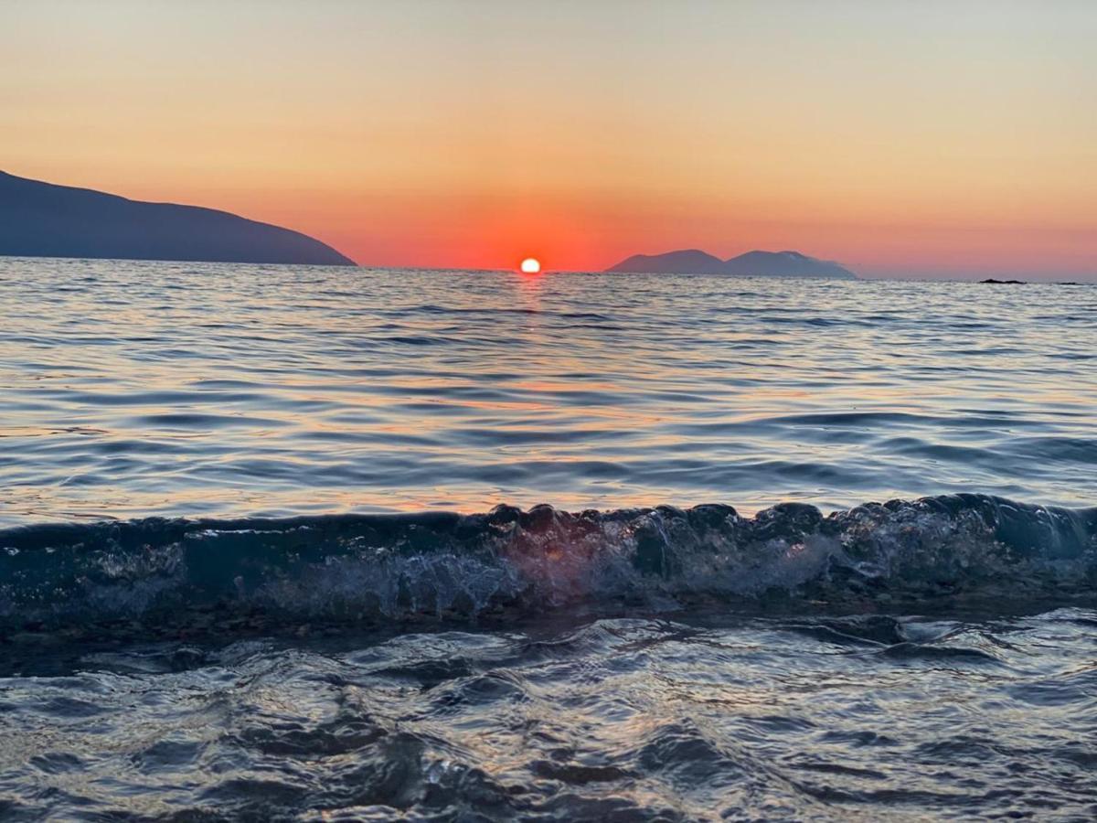 Oasis Residence Vlorë 外观 照片