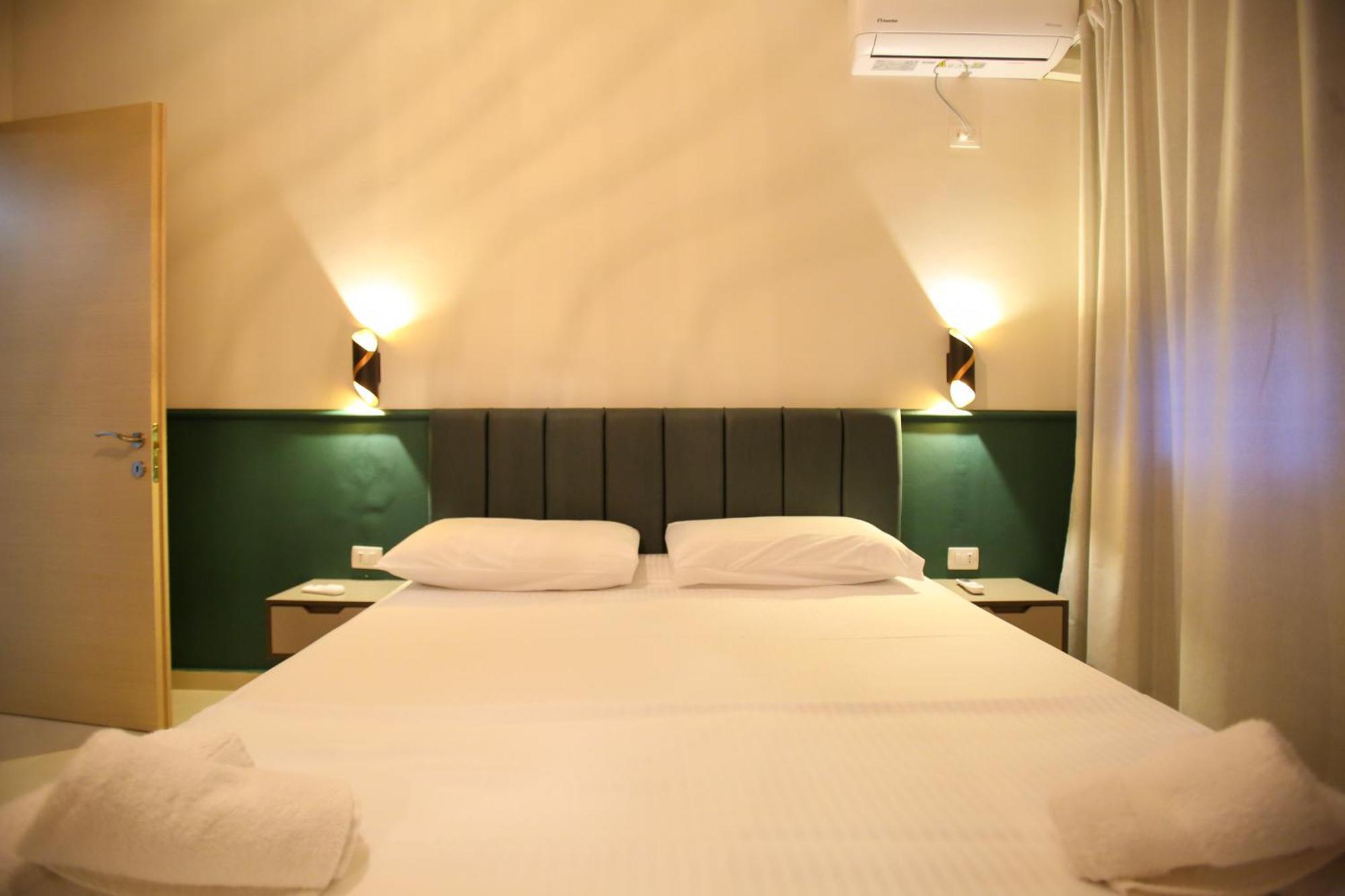 Oasis Residence Vlorë 外观 照片
