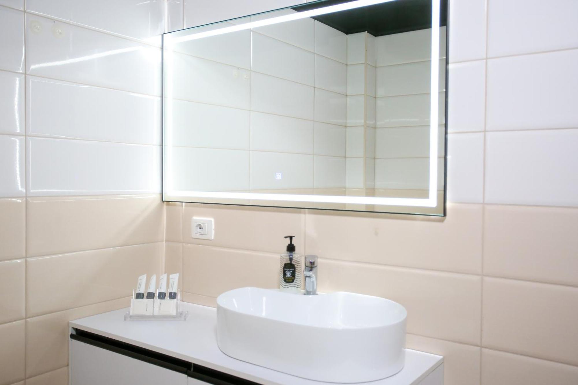 Oasis Residence Vlorë 外观 照片
