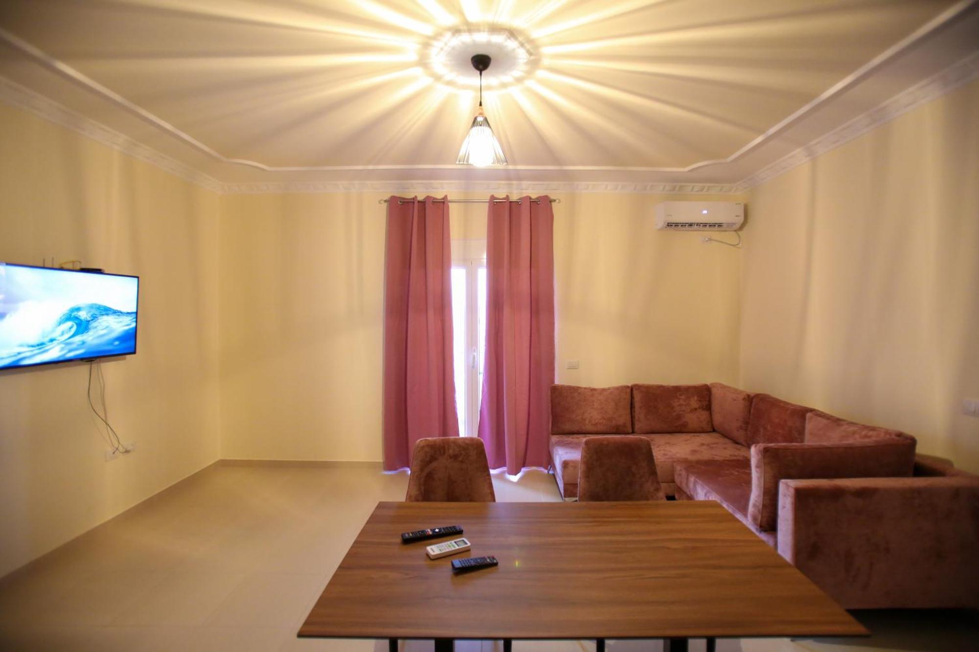 Oasis Residence Vlorë 外观 照片