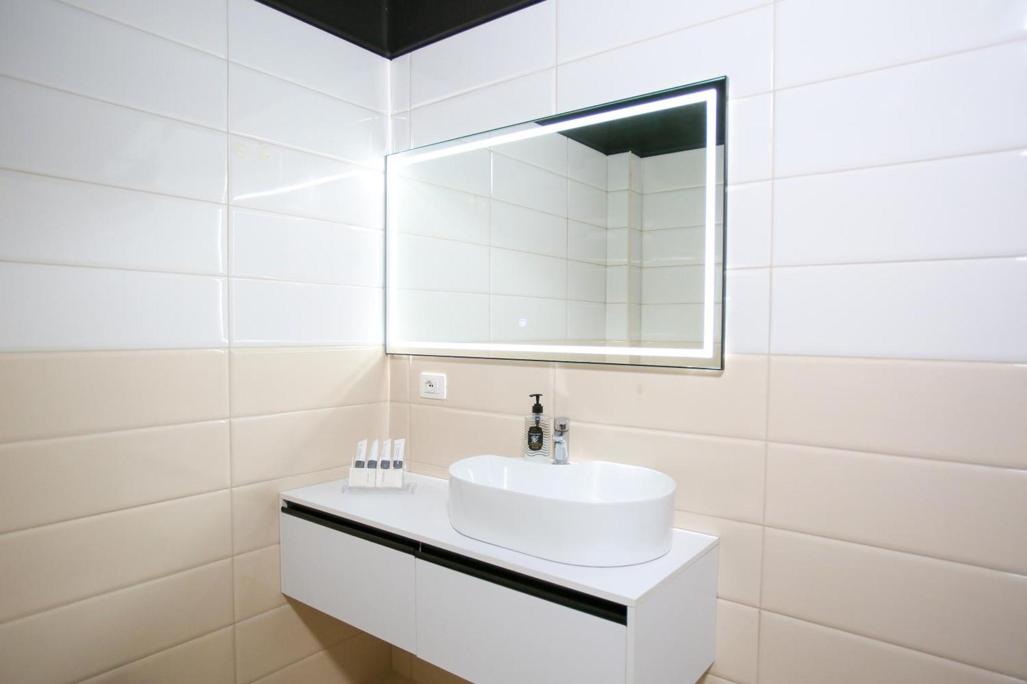 Oasis Residence Vlorë 外观 照片
