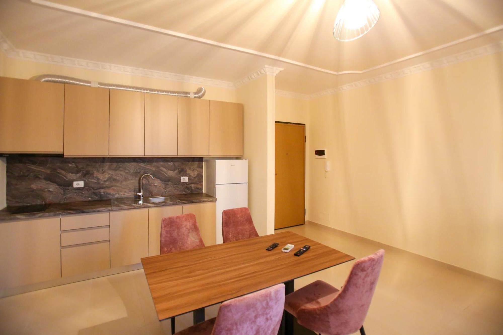 Oasis Residence Vlorë 外观 照片